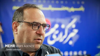 دانشگاه باید اندیشهورز تربیت کند نه حافظهمحور