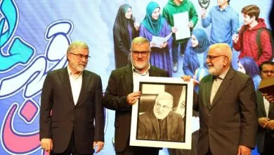 برگزاری اختتامیه نخستین المپیاد ملی تئاتر «ایران قهرمان»