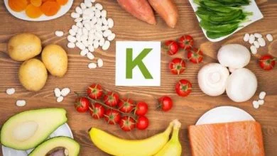 کمبود ویتامین K چه بلایی سر بدن میآورد؟؛ این علائم را جدی بگیرید کمبود ویتامین K چه بلایی سر بدن میآورد؟؛ این علائم را جدی بگیرید