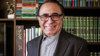آذر: هنرمندان سرمایه‌های ارزشمند فرهنگی و معنوی ایران هستند