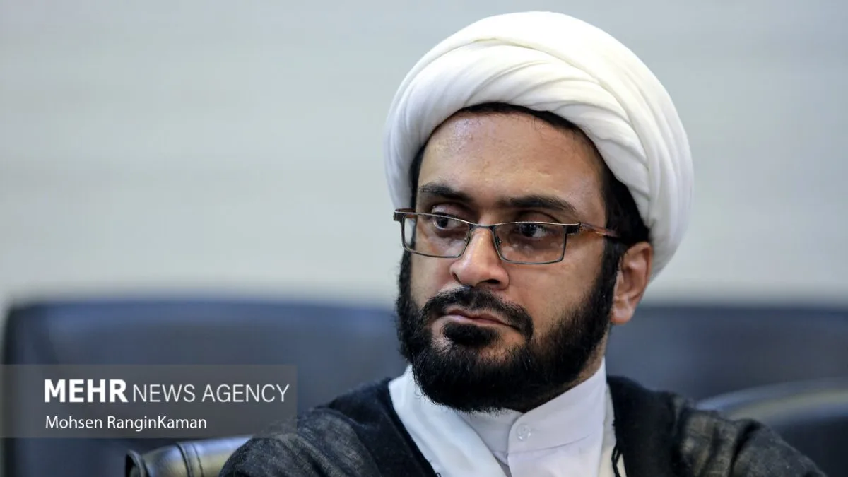 سیاست‌مداران از مردم می‌گویند، اما صدای مردم را نمی‌شنوند