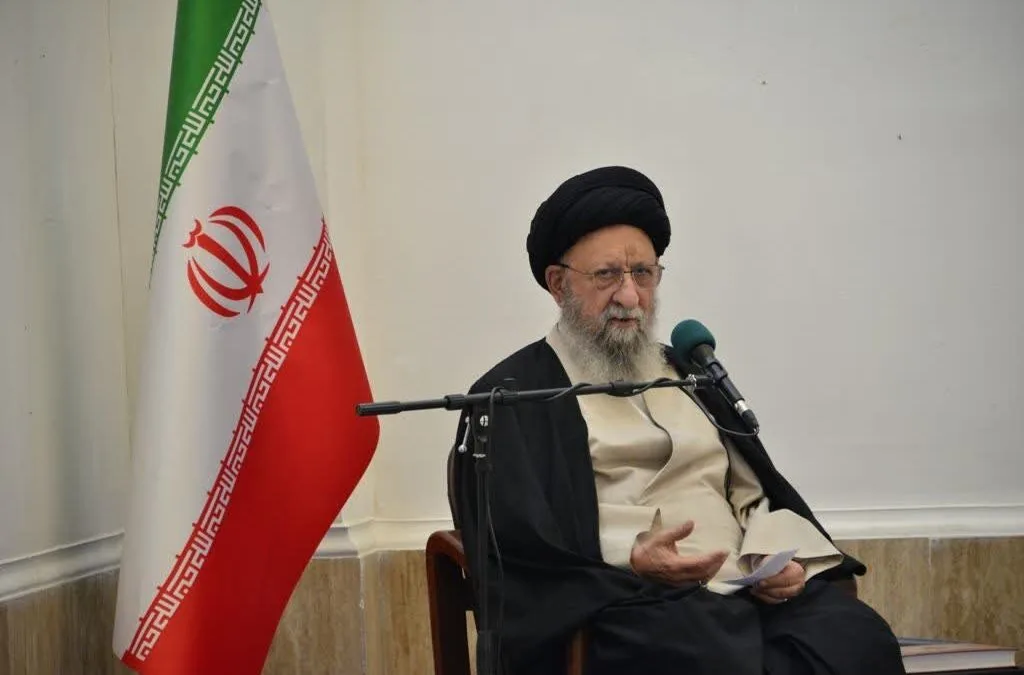 نورمفیدی: رضایتمندی مردم و پیشرفت علمی باید در اولویت کشور باشد
