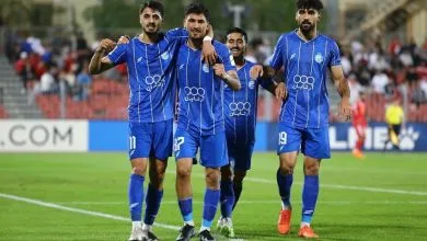 بدون پول برای استقلال بازی می‌کنم اما محال است پرسپولیسی شوم | در ایران فقط لباس آبی مگر اینکه …